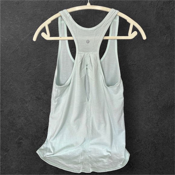 🌻Lululemon Racerback Tank Top - Picture 2 of 3